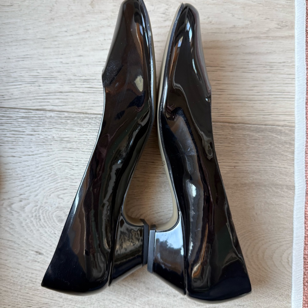 Easy Street Classic Black Workwear Pumps | Comfort Cushioned Low Heel | 10W - Picture 6 of 13